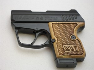 ARMYARMS.cz nabízí: KEVIN 704 ZVI Vsetín