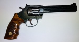 Revolver ALFA PROJ Holek 261